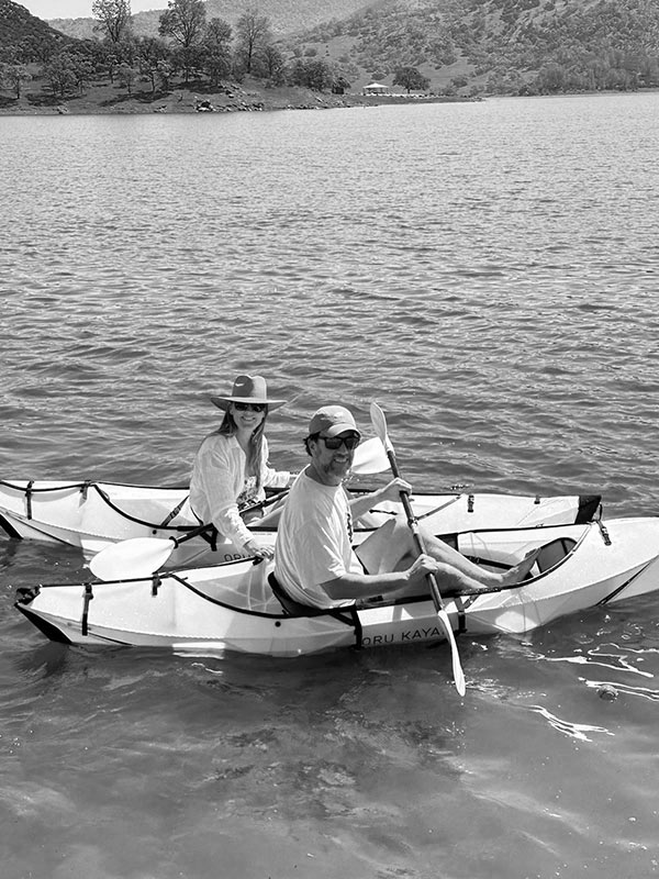 halli-and-clio-kayak